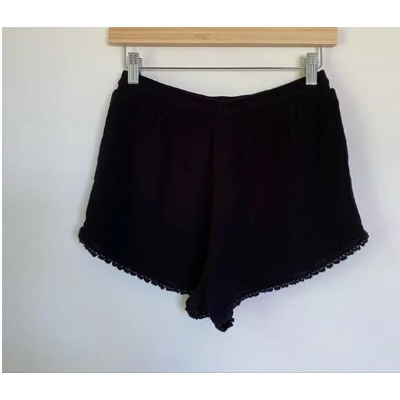Revolve Lovers + Friends Lace Trim Appliqué Shorts - Picture 4 of 7